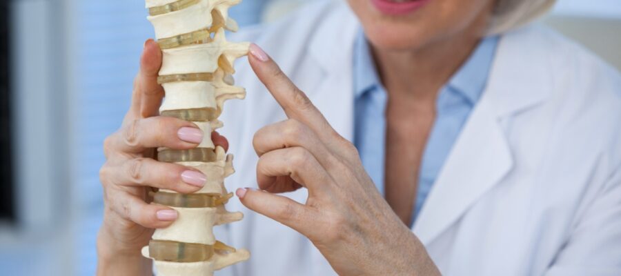 what conditions can be treated with spinal decompression? - Raintreechiro.com conditions treated with spinal decompression